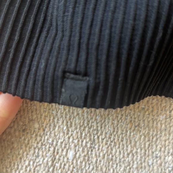 Lululemon Black Longsleeve - Picture 6 of 6